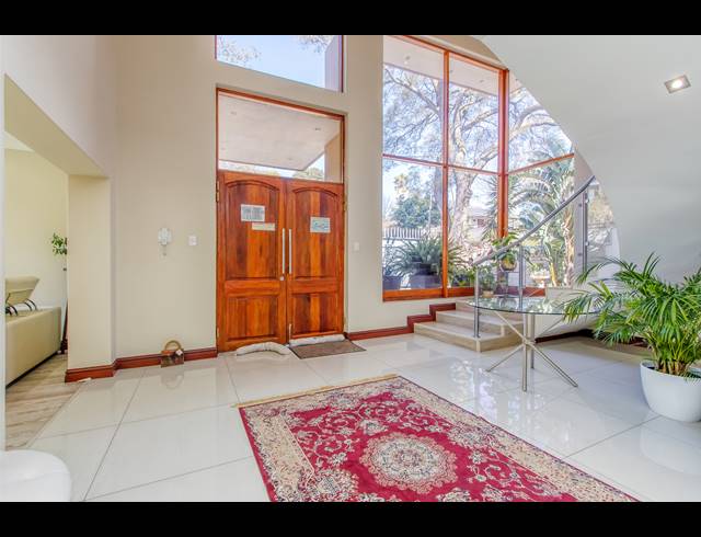 6 BEDROOM HOUSE TO LET IN FOREST TOWN